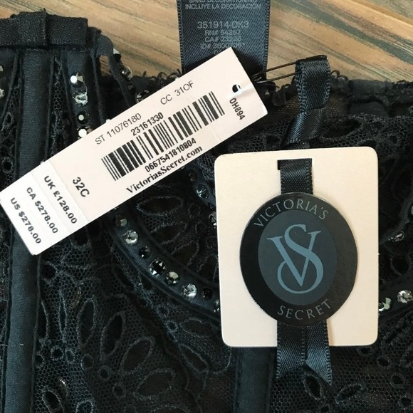 Victoria’s Secret corset - Picture 2 of 4